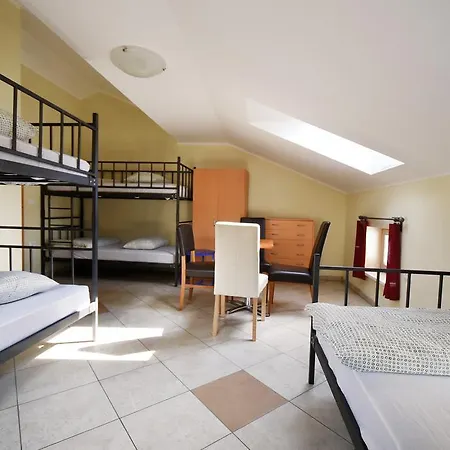 伯恩特x旅舍 科巴里德